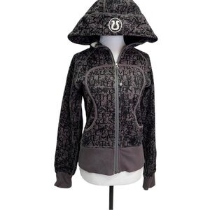 Lululemon Grey Manifesto Script Scuba Hoodie Size 6
